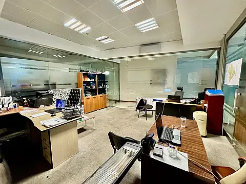 Kirayə verilir 13 otaqlı ofis 675 m² — Bakı, Xətai 13 otaq 675.00 m²