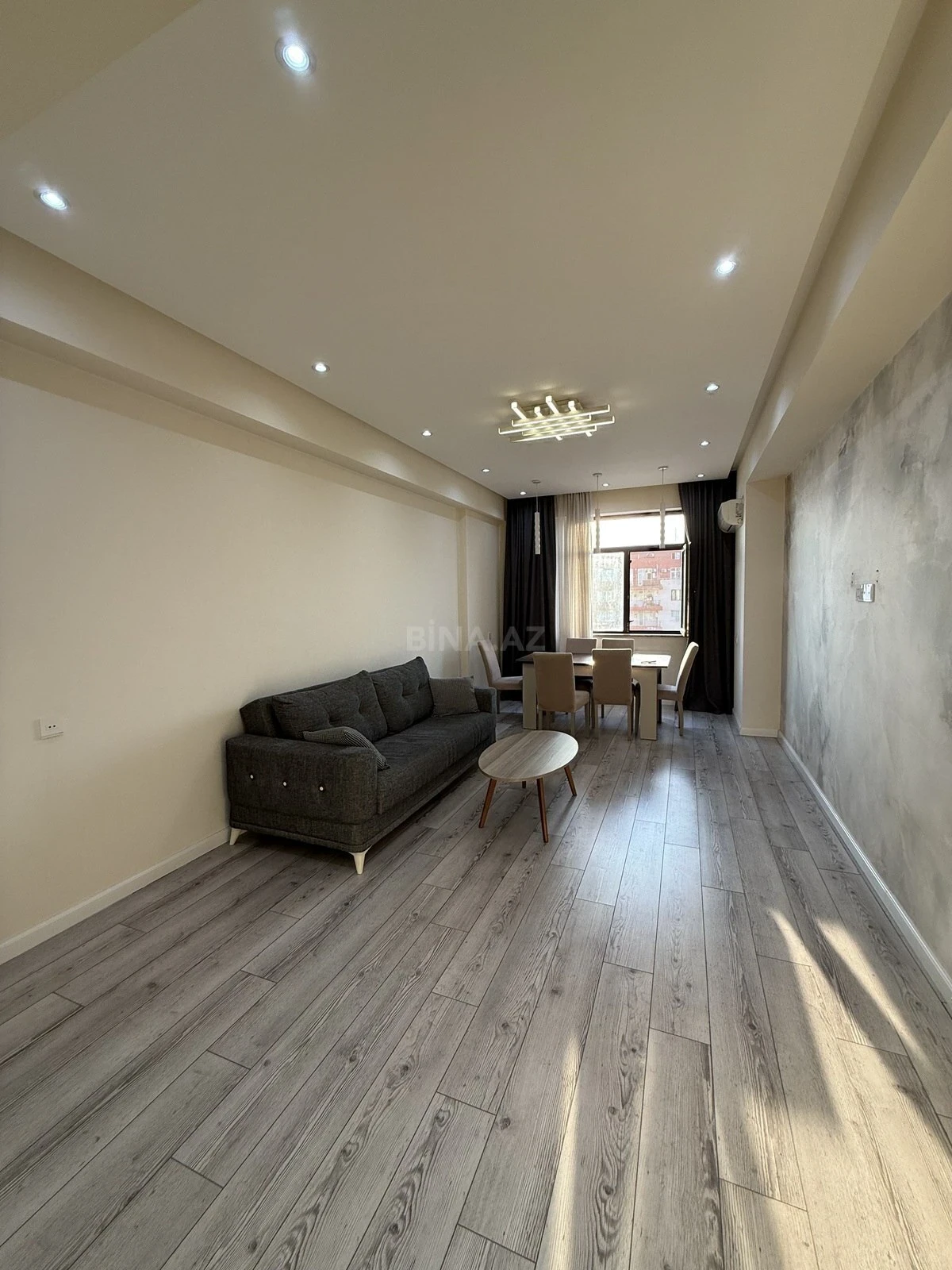 Kirayə verilir 2 otaqlı mənzil 80 m²