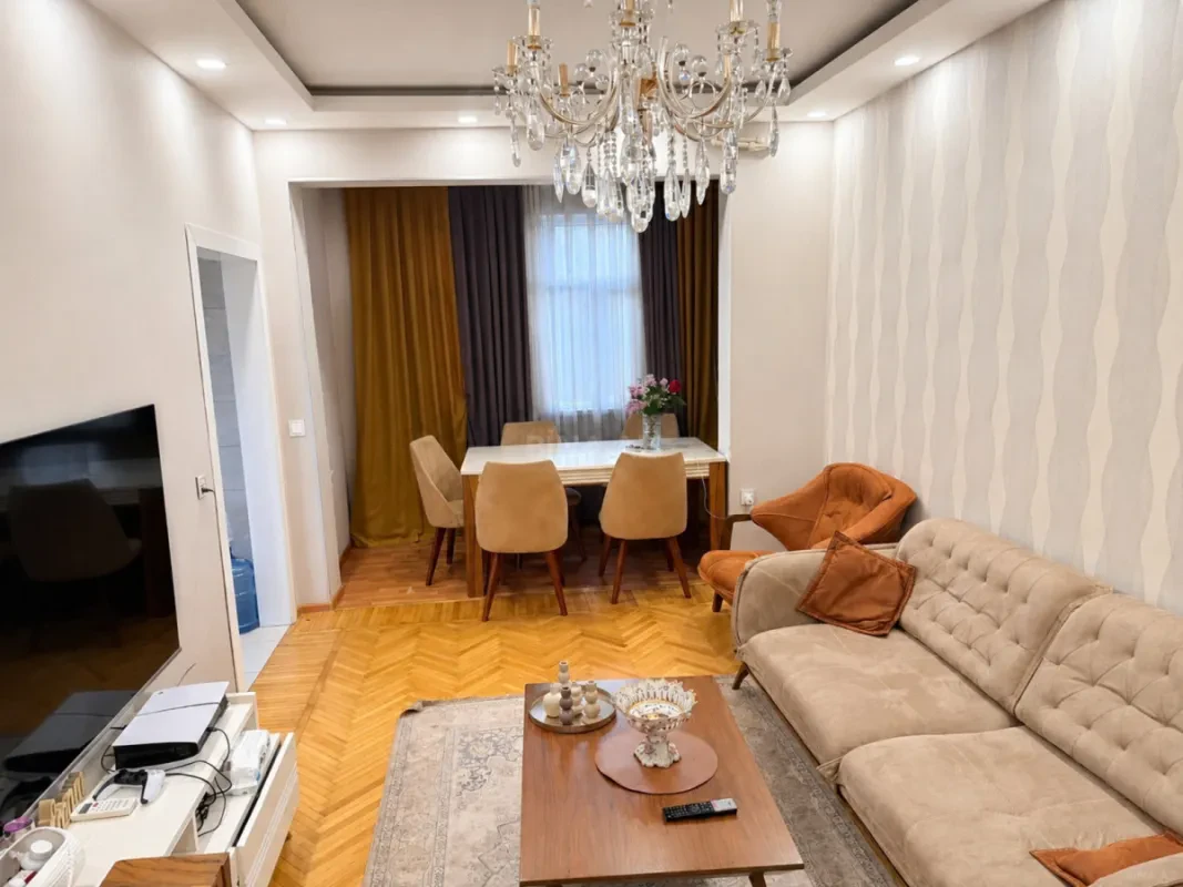 Satılır 3 otaqlı mənzil 80 m²