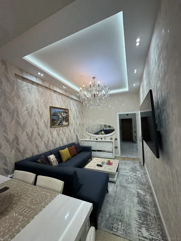 Satılır 2 otaqlı mənzil 65 m²