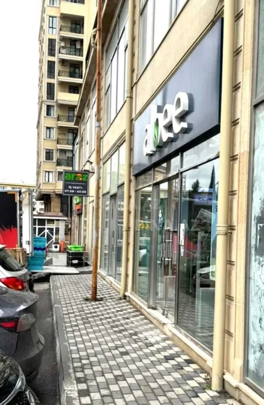 Satılır obyekt 150 m²