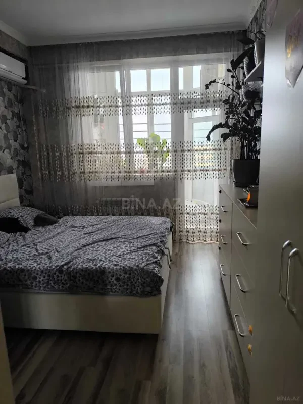 Satılır 2 otaqlı mənzil 56 m²
