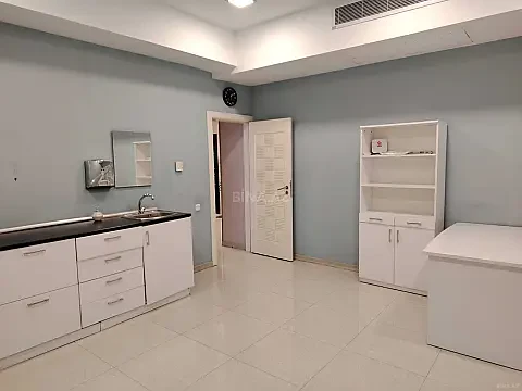 Kirayə verilir 2 otaqlı ofis 90 m² — Bakı, Nərimanov 2 otaq 90.00 m²