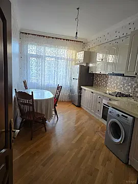 Satılır 3 otaqlı mənzil 120 m² — Bakı, Yeni Yasamal 3 otaq 120.00 m²