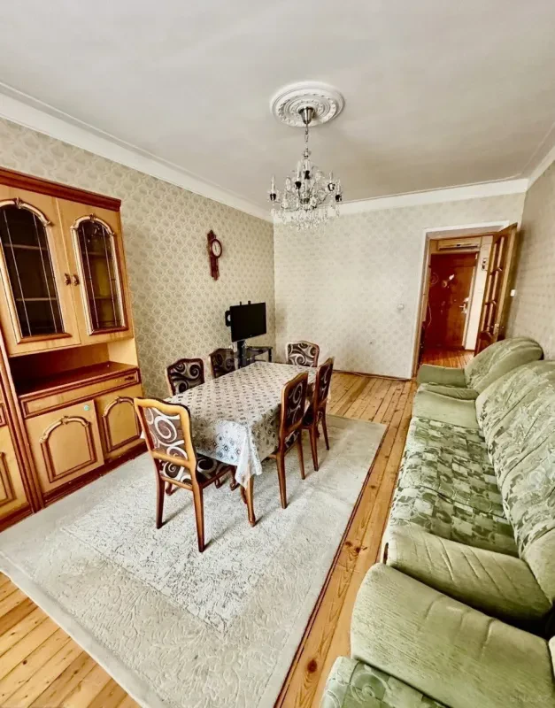 Kirayə verilir 2 otaqlı mənzil 70 m²