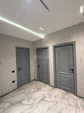 Kirayə verilir 4 otaqlı mənzil 178 m² — Bakı 4 otaq 178.00 m²