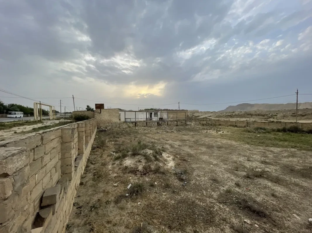 Satılır 4 otaqlı həyət evi 99 m²