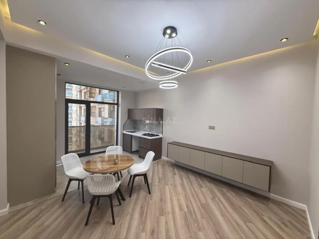 Kirayə verilir 3 otaqlı mənzil 100 m²