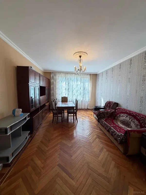 Kirayə verilir 3 otaqlı mənzil 80 m²