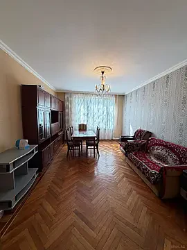 Kirayə verilir 3 otaqlı mənzil 80 m² — Bakı 3 otaq 80.00 m²