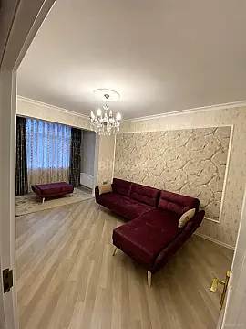 Satılır 3 otaqlı mənzil 70 m² — Bakı, Memar Əcəmi yanı 3 otaq 70.00 m²