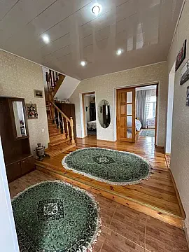 Kirayə verilir 4 otaqlı həyət evi 160 m² — Qusar 4 otaq 160.00 m²