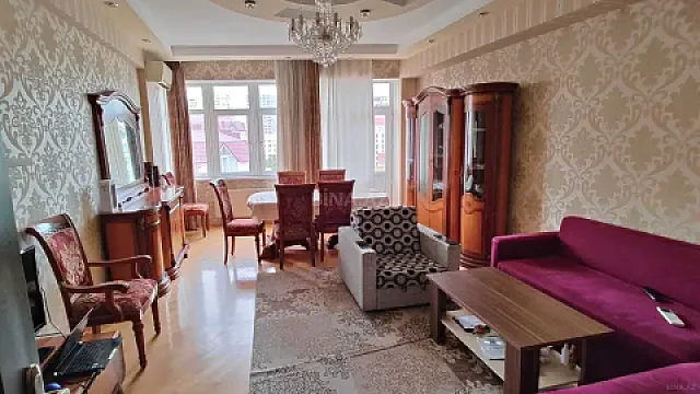 Kirayə verilir 3 otaqlı mənzil 128 m² — Bakı, Xətai 3 otaq 128.00 m²