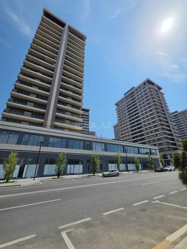 Satılır 3 otaqlı mənzil 157 m²