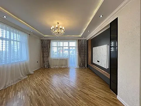 Satılır 3 otaqlı mənzil 126 m² — Bakı, Həzi Aslanov qəs. 3 otaq 126.00 m²