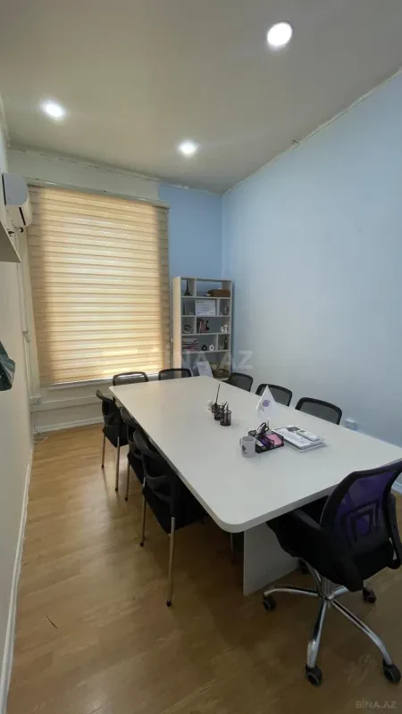 Kirayə verilir 2 otaqlı ofis 25 m²