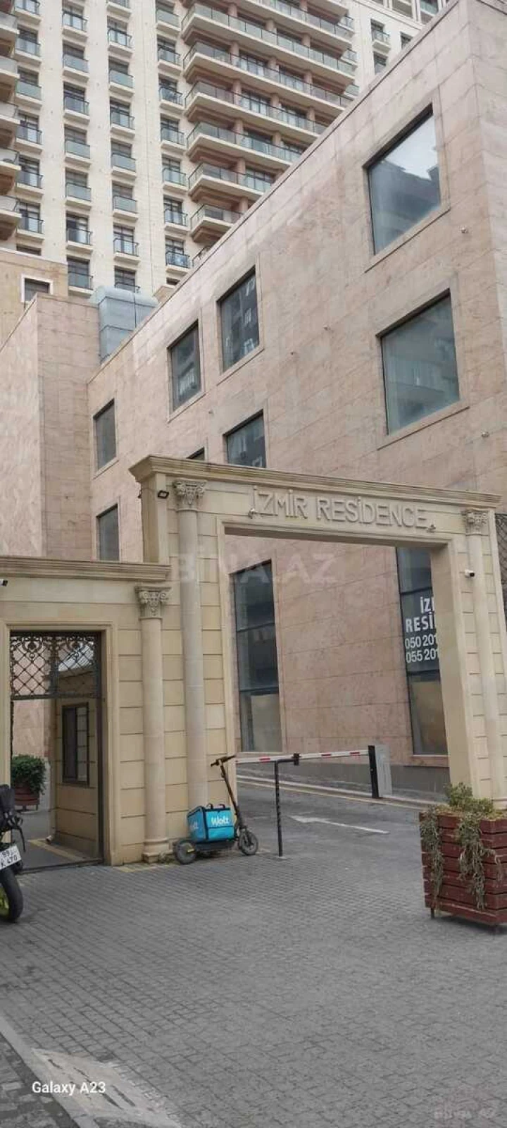 Kirayə verilir 3 otaqlı mənzil 160 m²