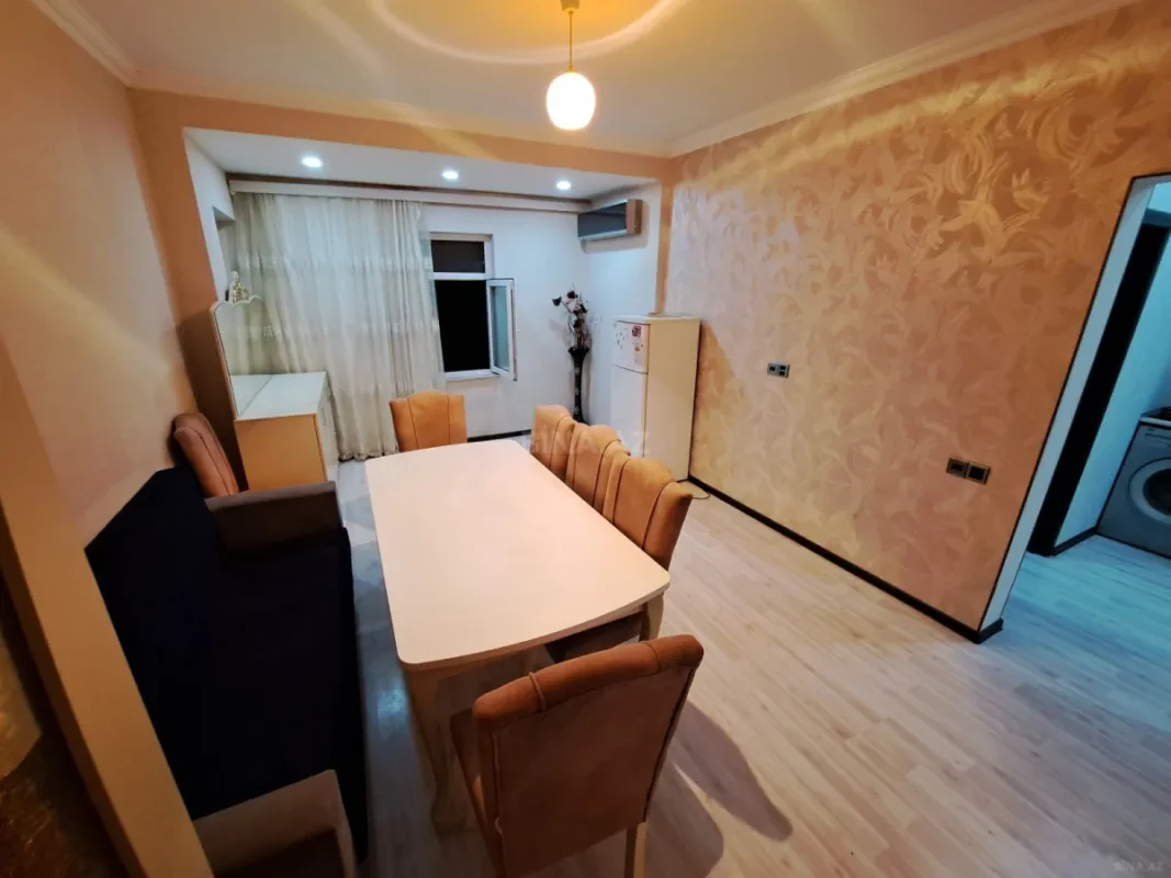 Kirayə verilir 2 otaqlı mənzil 55 m²