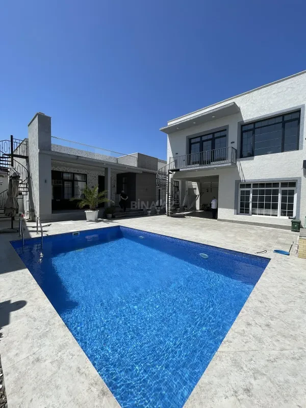 Kirayə verilir 5 otaqlı həyət evi 350 m²