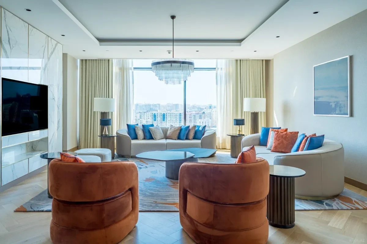 Kirayə verilir 3 otaqlı mənzil 190 m²