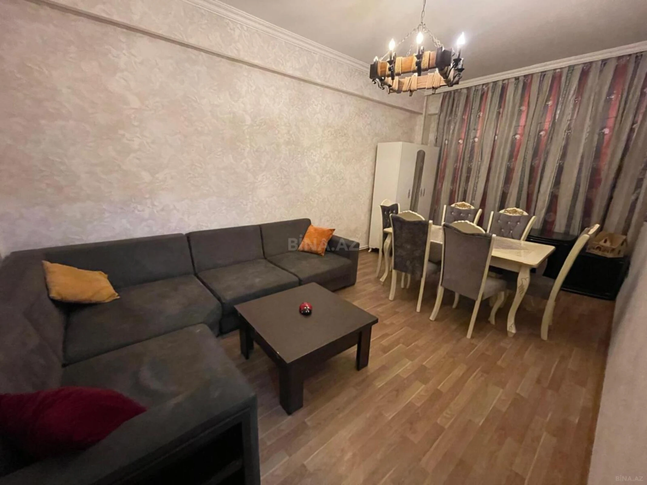 Kirayə verilir 3 otaqlı mənzil 86 m²