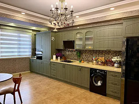 Satılır 3 otaqlı mənzil 136 m² — Bakı, Əhmədli 3 otaq 136.00 m²
