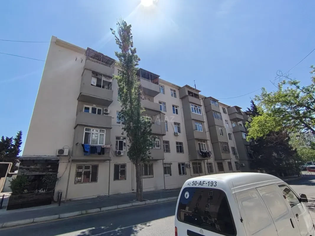 Satılır 2 otaqlı mənzil 43 m²