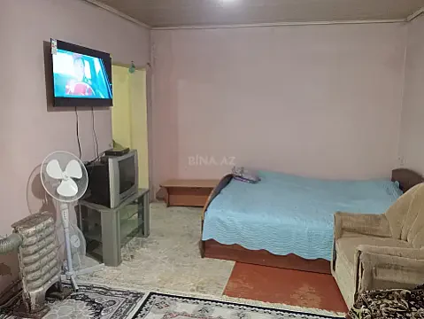 Kirayə verilir 1 otaqlı həyət evi 45 m² — Bakı, Həzi Aslanov qəs. 1 otaq 45.00 m²