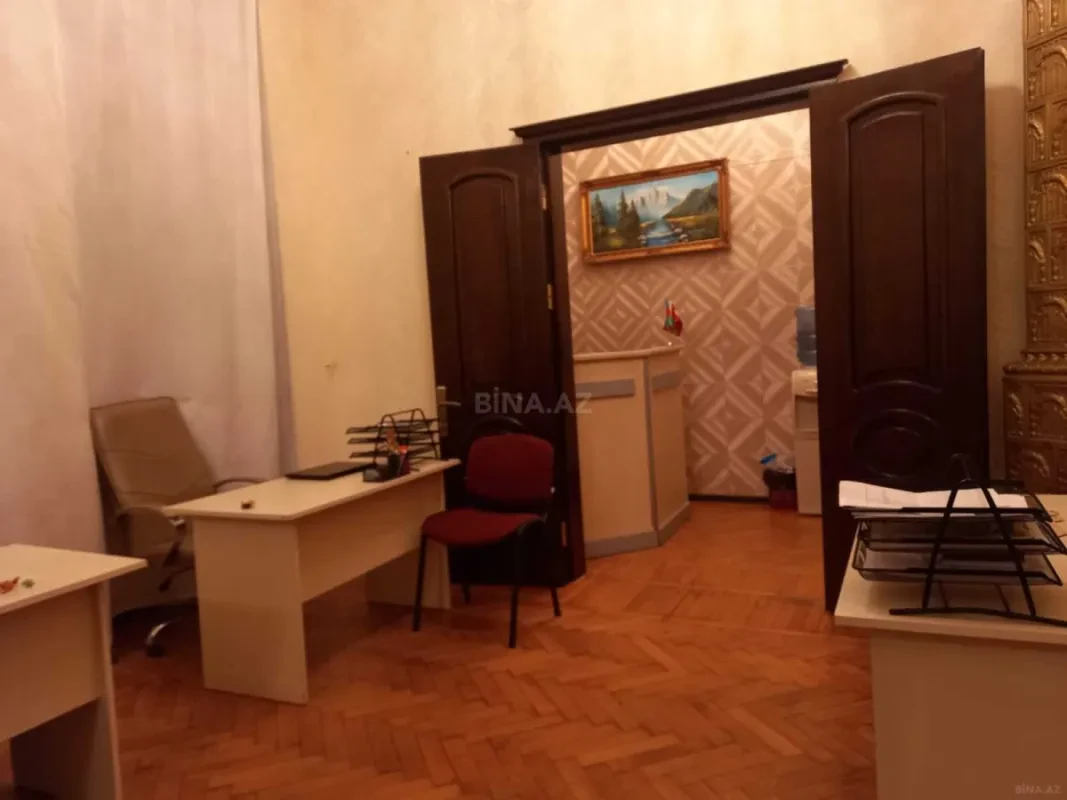 Kirayə verilir 5 otaqlı ofis 150 m²