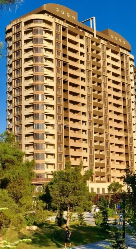 Satılır 2 otaqlı mənzil 65 m²