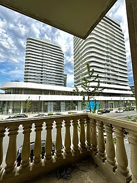 Satılır 3 otaqlı mənzil 144 m² — Bakı 3 otaq 144.00 m²