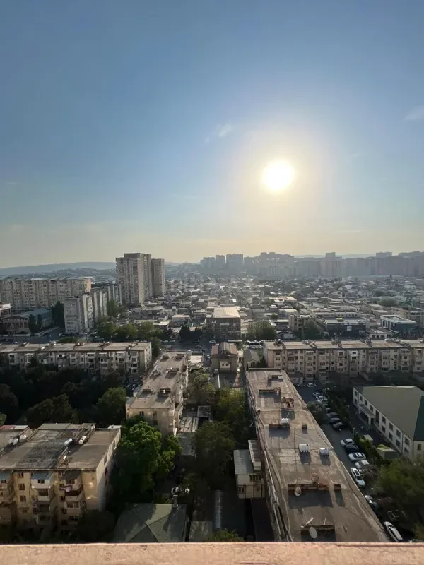 Kirayə verilir 2 otaqlı mənzil 95 m²