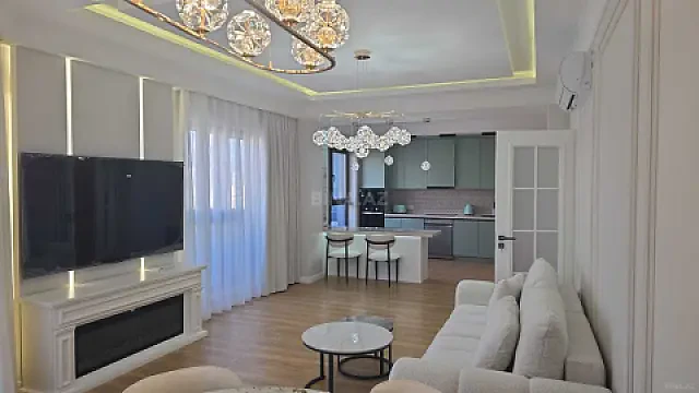 Kirayə verilir 3 otaqlı mənzil 120 m² — Bakı 3 otaq 120.00 m²
