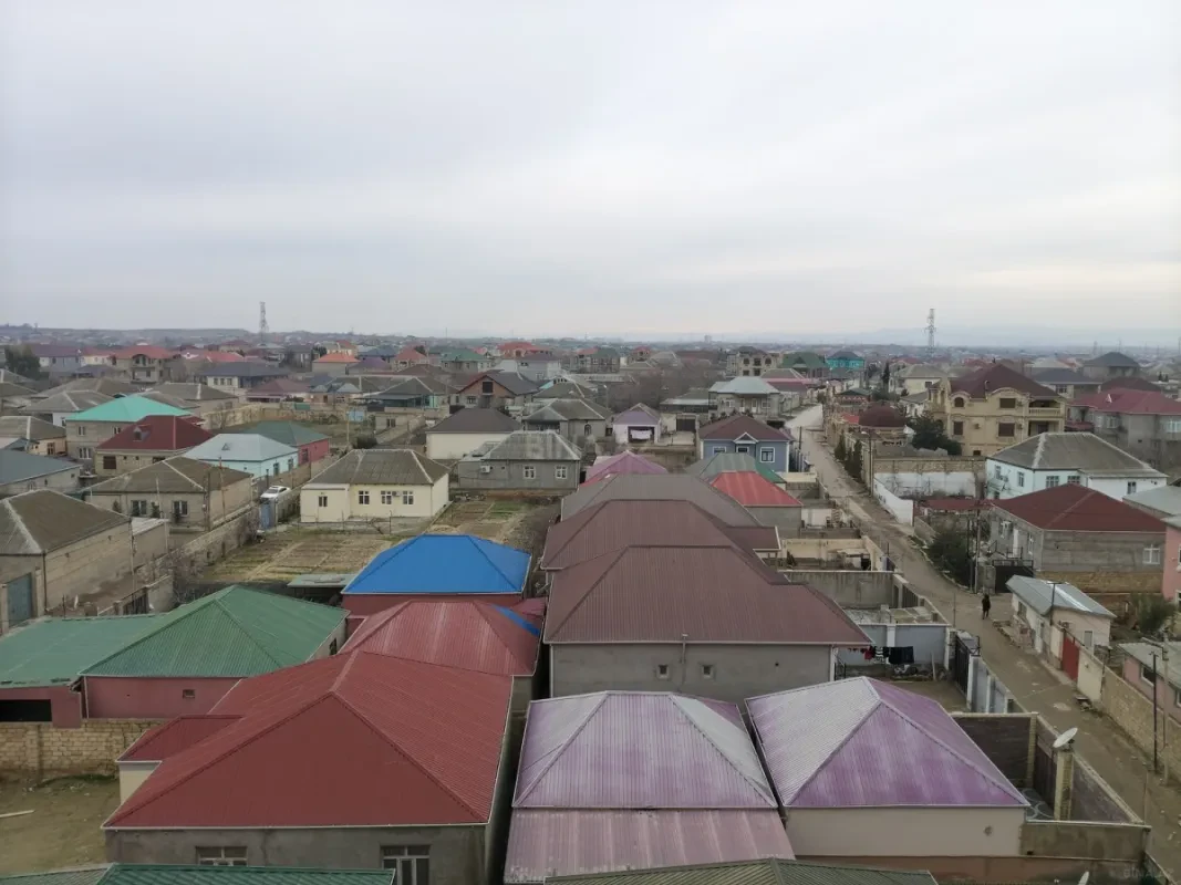 Satılır 2 otaqlı mənzil 70 m²
