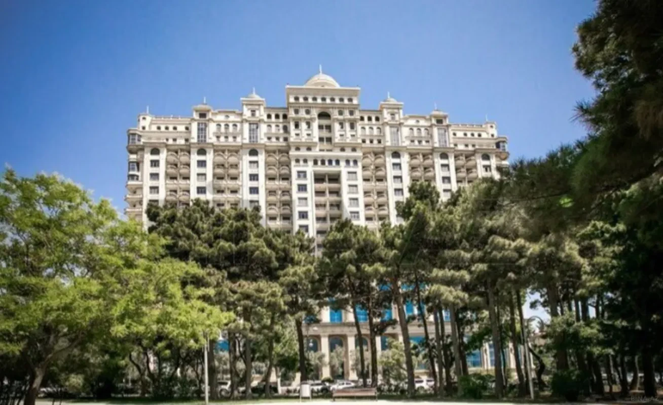 Kirayə verilir 2 otaqlı mənzil 100 m²