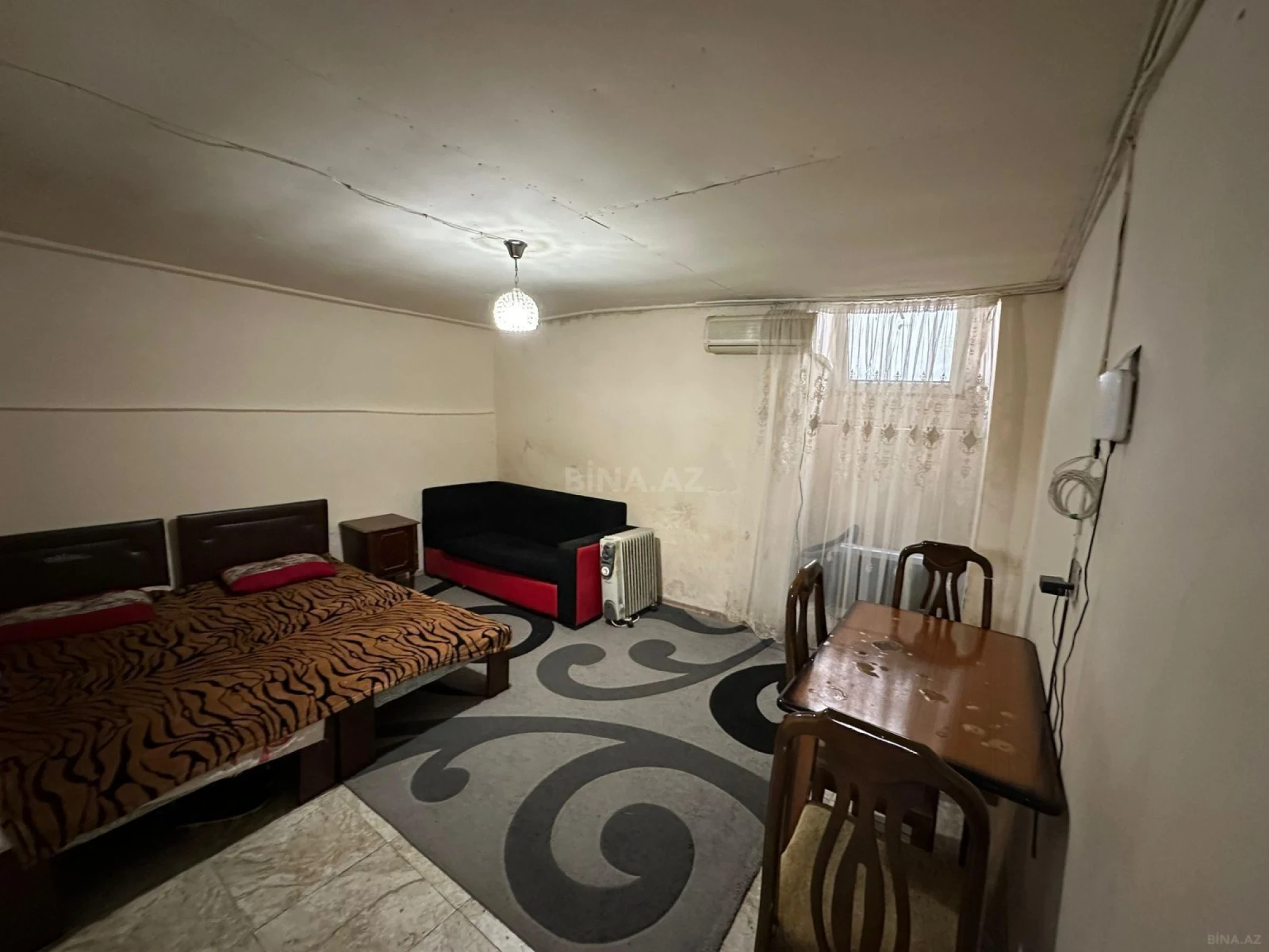 Kirayə verilir 2 otaqlı mənzil 80 m²