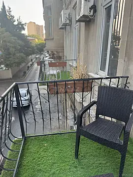 Satılır obyekt 200 m² — Bakı, Sahil qəs. 200.00 m²