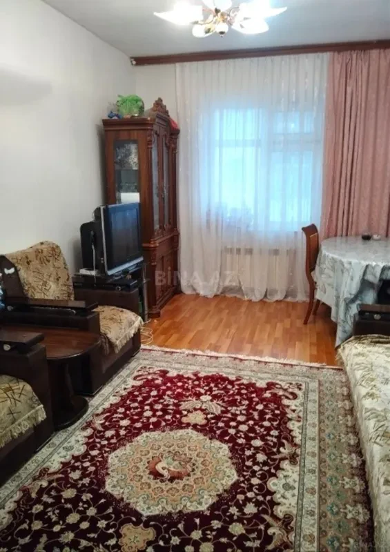 Satılır 2 otaqlı mənzil 58 m²