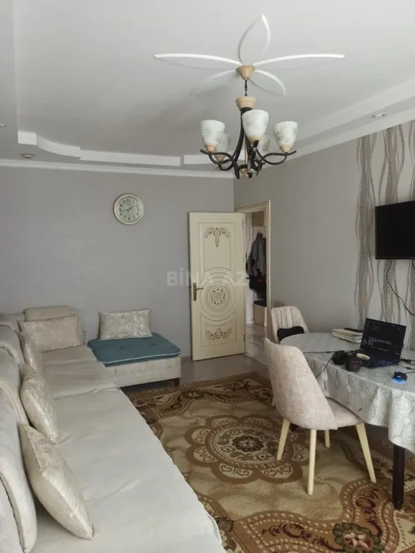 Satılır 3 otaqlı mənzil 80 m²