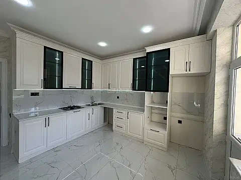 Satılır 3 otaqlı mənzil 105 m² — Bakı 3 otaq 105.00 m²