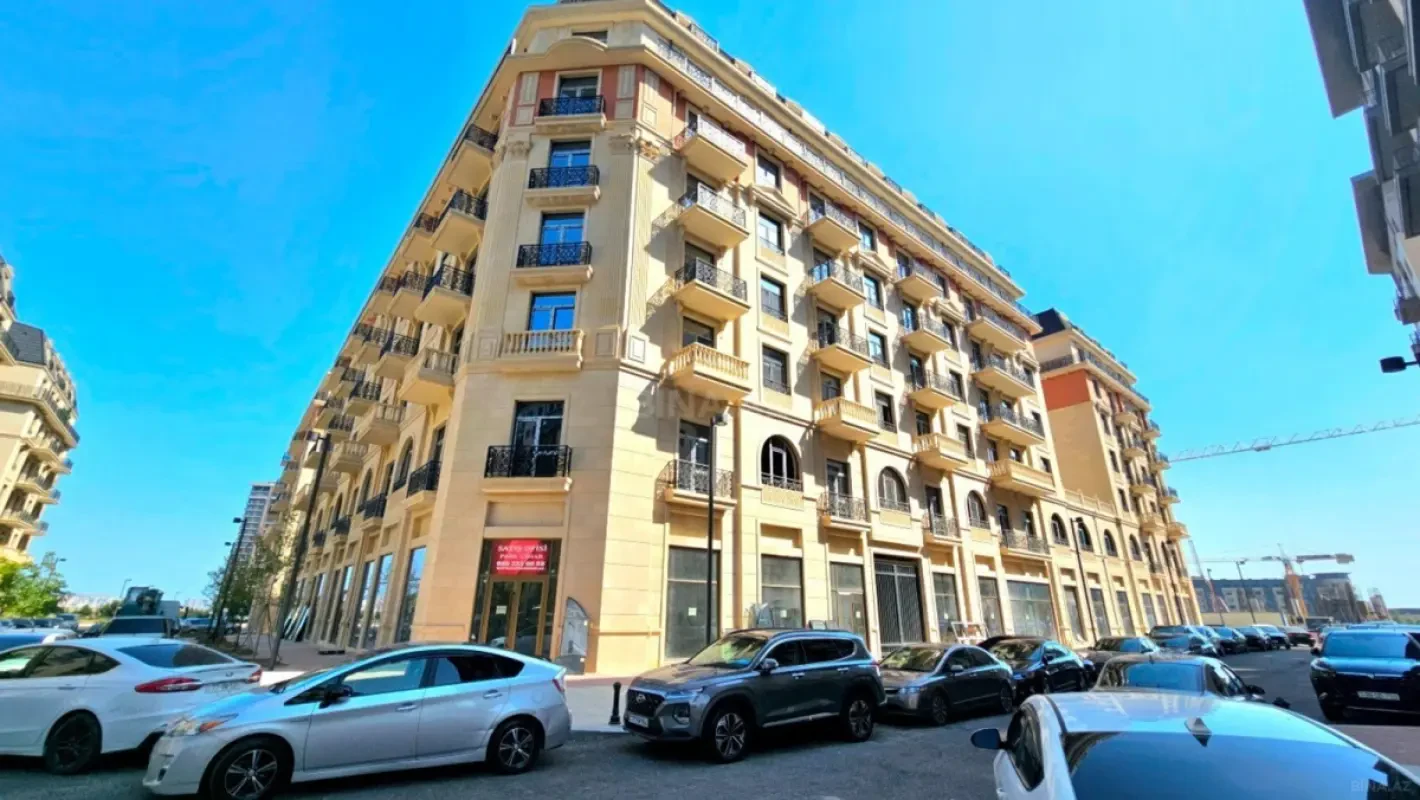 Satılır 4 otaqlı mənzil 129 m²