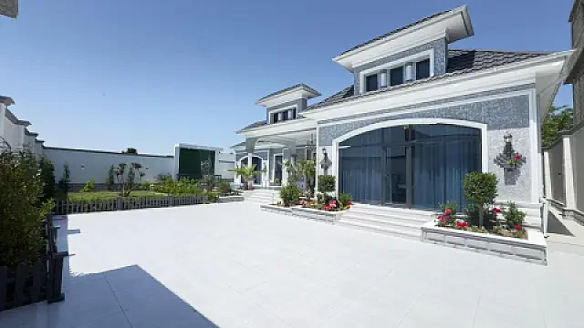 Satılır 5 otaqlı həyət evi 300 m² — Bakı, Mərdəkan 5 otaq 300.00 m²