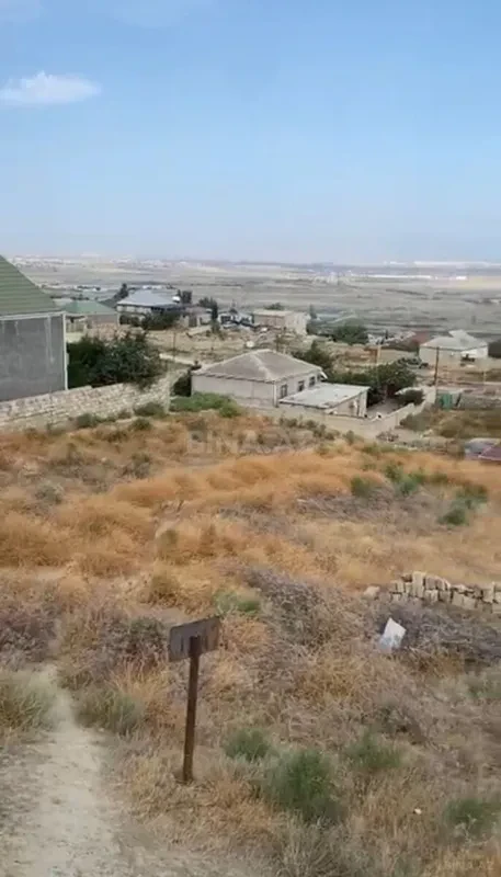 Satılır torpaq sahəsi 2 m²