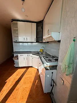 Kirayə verilir 3 otaqlı mənzil 150 m² — Bakı 3 otaq 150.00 m²