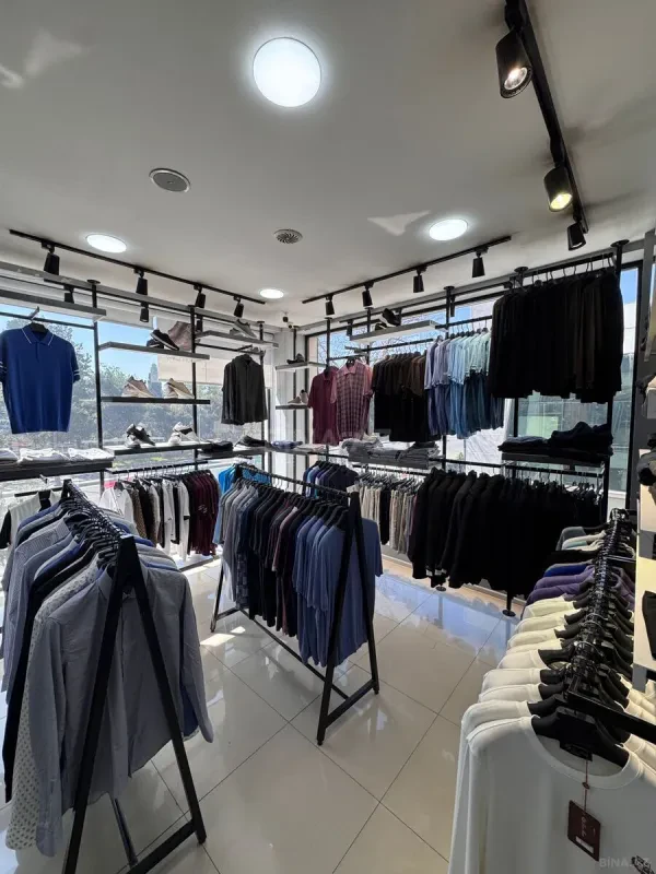 Kirayə verilir obyekt 140 m²