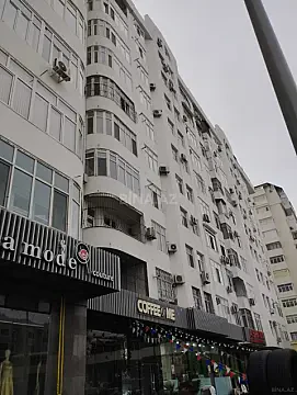 Satılır 3 otaqlı mənzil 150 m² — Bakı 3 otaq 150.00 m²