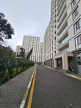 Satılır 2 otaqlı mənzil 80 m² — Bakı, İnşaatçılar 2 otaq 80.00 m²