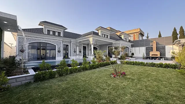 Satılır 5 otaqlı həyət evi 240 m² — Bakı, Mərdəkan 5 otaq 240.00 m²