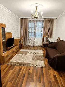 Satılır 3 otaqlı mənzil 90 m² — Bakı, İnşaatçılar 3 otaq 90.00 m²