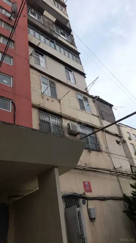 Satılır 2 otaqlı mənzil 41 m²